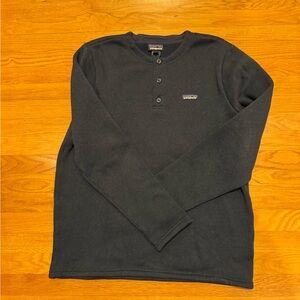 Patagonia Men's Navy Crewneck Sweater